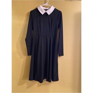 White collar black dress